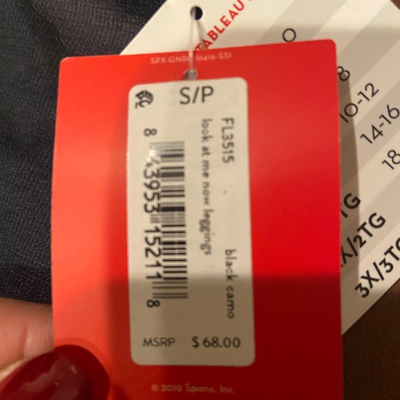 NWT! Camo Spanx leggings Sz small - Picture 2 of 3